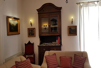 historische Möbel so weit das Auge reicht - Quinta de Vermil