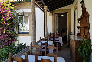 Frühstück auf der Terrasse im Portugalurlaub