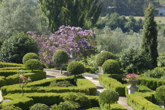 große Gartenalage Quinta de Vermil Urlaub in Portugal